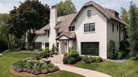 2388 W Lake Of The Isles Parkway Minneapolis MN 55405