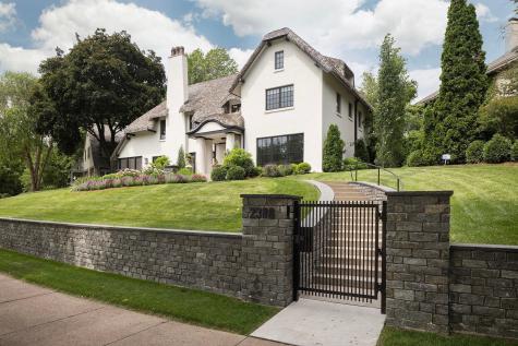 2388 W Lake Of The Isles Parkway Minneapolis MN 55405