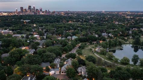 2388 W Lake Of The Isles Parkway Minneapolis MN 55405