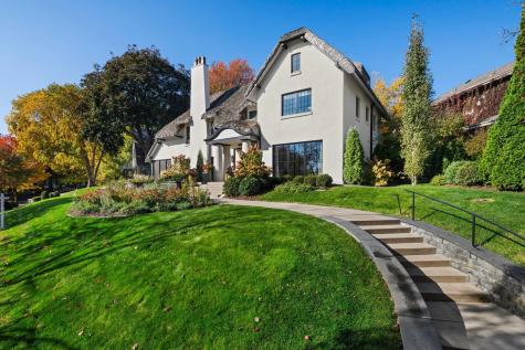 2388 W Lake Of The Isles Parkway Minneapolis MN 55405
