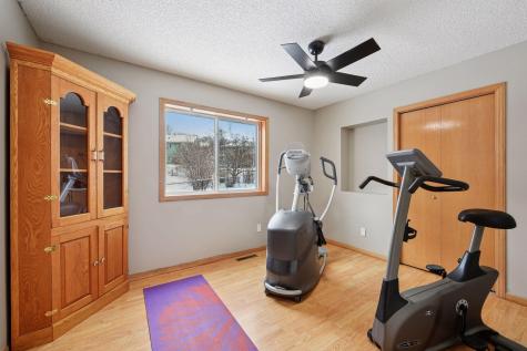 20911 Jameswood Court Lakeville MN 55044