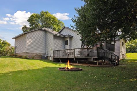 20911 Jameswood Court Lakeville MN 55044