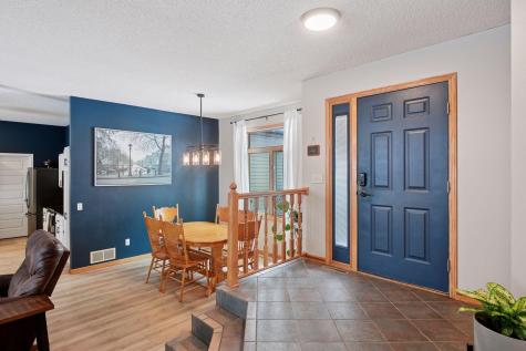 20911 Jameswood Court Lakeville MN 55044