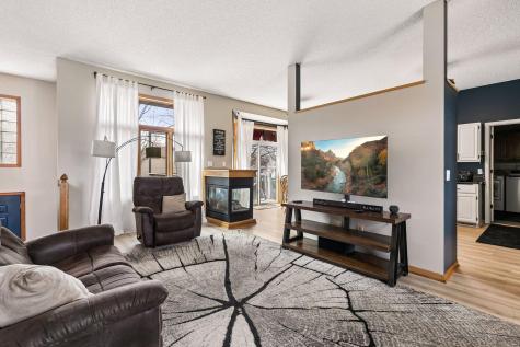 20911 Jameswood Court Lakeville MN 55044