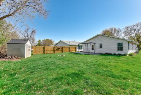 411 N Walnut Street Belle Plaine MN 56011