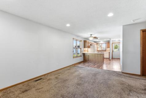 411 N Walnut Street Belle Plaine MN 56011