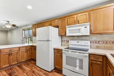411 N Walnut Street Belle Plaine MN 56011