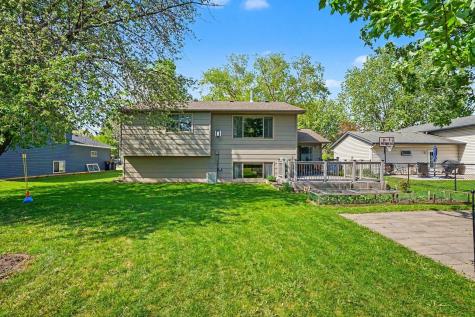 205 Hickory Street Farmington MN 55024