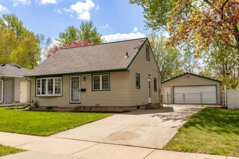 1842 17 1/2 Street NW Rochester MN 55901