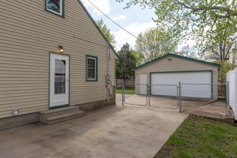 1842 17 1/2 Street NW Rochester MN 55901
