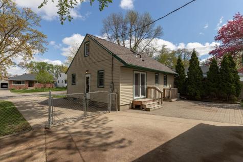 1842 17 1/2 Street NW Rochester MN 55901