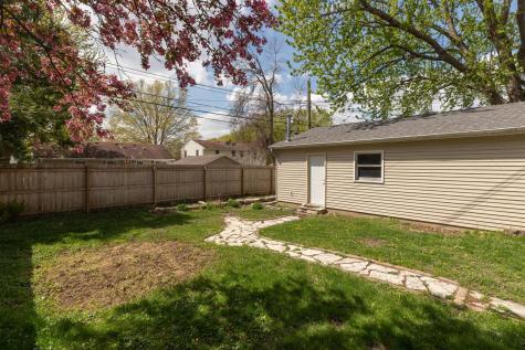 1842 17 1/2 Street NW Rochester MN 55901