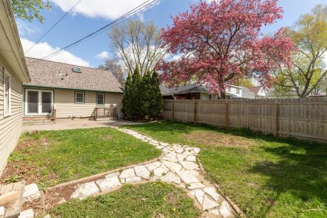 1842 17 1/2 Street NW Rochester MN 55901