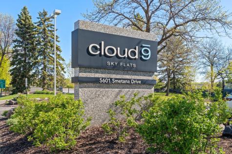5601 Smetana Drive Minnetonka MN 55343