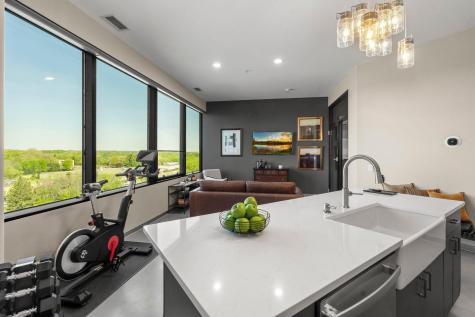 5601 Smetana Drive Minnetonka MN 55343