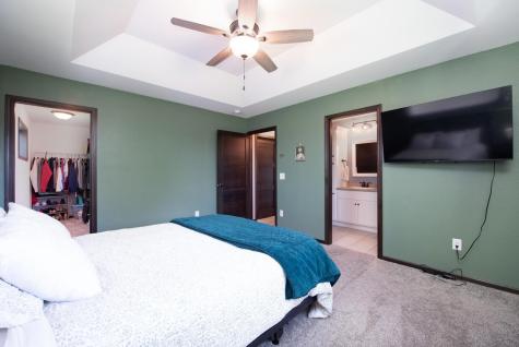 2203 Anchorage Drive North Mankato MN 56003