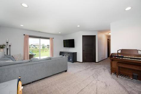 2203 Anchorage Drive North Mankato MN 56003