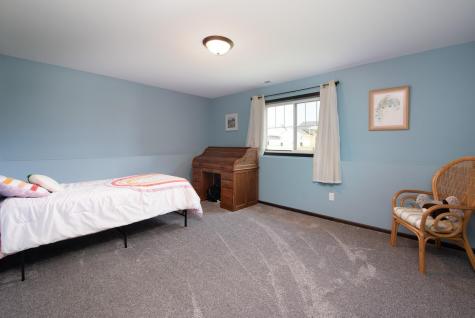 2203 Anchorage Drive North Mankato MN 56003