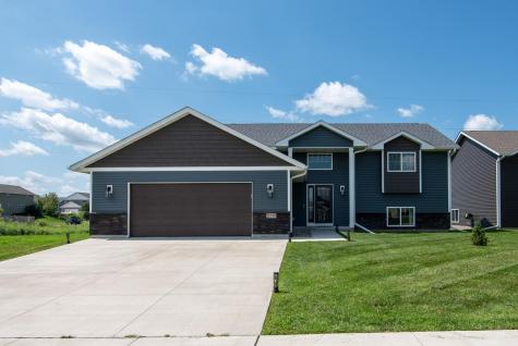 2203 Anchorage Drive North Mankato MN 56003