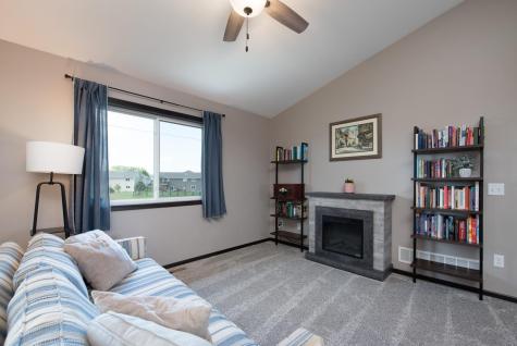 2203 Anchorage Drive North Mankato MN 56003