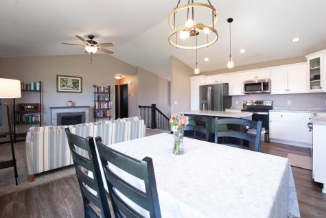 2203 Anchorage Drive North Mankato MN 56003