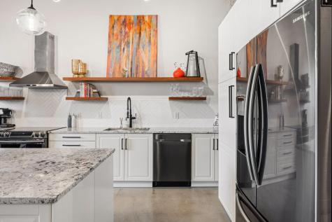 718 Washington Avenue N Minneapolis MN 55401