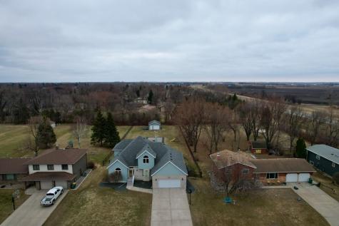 1543 14th Avenue N Wahpeton ND 58075