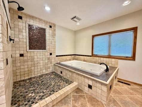 1543 14th Avenue N Wahpeton ND 58075