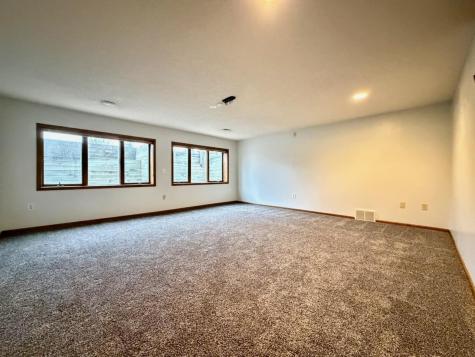 1543 14th Avenue N Wahpeton ND 58075