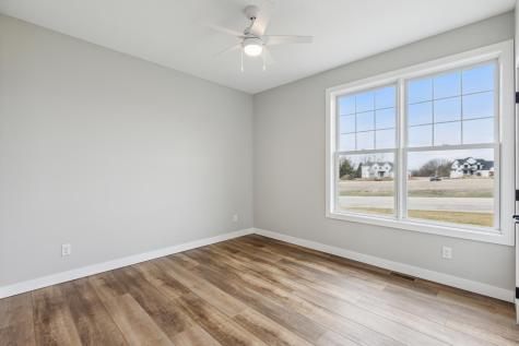 3613 Crestwood Ridge NE Alexandria MN 56308