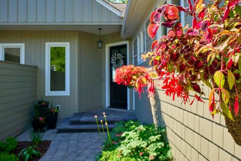 3008 Pelican Point Circle Mound MN 55364