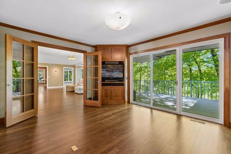 4785 Bayswater Road Shorewood MN 55331
