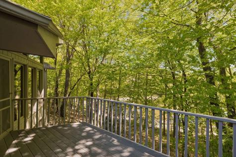 4785 Bayswater Road Shorewood MN 55331