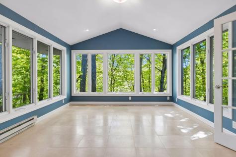 4785 Bayswater Road Shorewood MN 55331