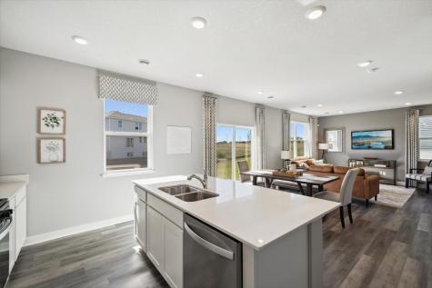 2391 Highview Terrace Shakopee MN 55379