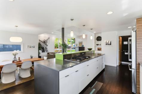 2199 Pinehurst Avenue Saint Paul MN 55116