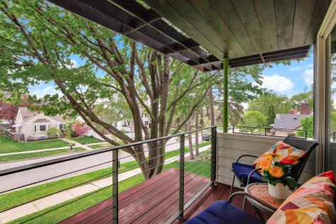 2199 Pinehurst Avenue Saint Paul MN 55116
