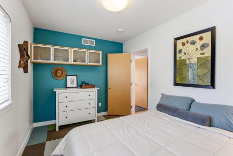 2199 Pinehurst Avenue Saint Paul MN 55116