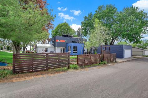 2199 Pinehurst Avenue Saint Paul MN 55116
