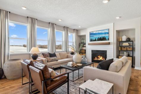 3917 Carver Path Chaska MN 55318