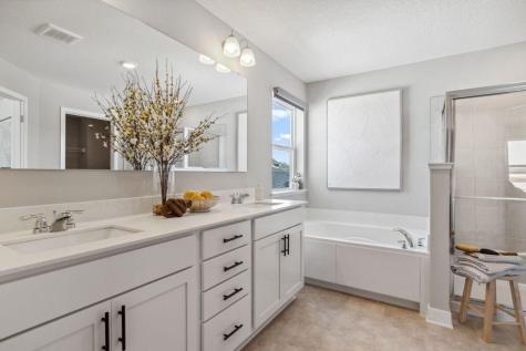 3917 Carver Path Chaska MN 55318