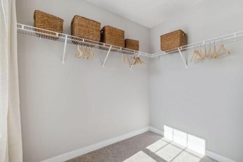 3917 Carver Path Chaska MN 55318