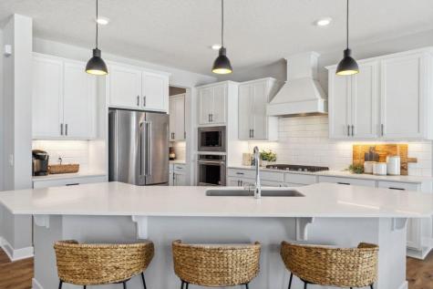 3917 Carver Path Chaska MN 55318