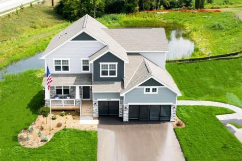 3917 Carver Path Chaska MN 55318