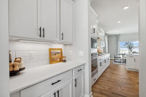 3917 Carver Path Chaska MN 55318