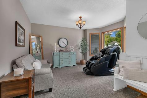 400 Klarsyn Street SE Cokato MN 55321