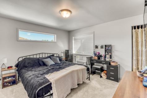 821 60th Avenue W West Fargo ND 58078