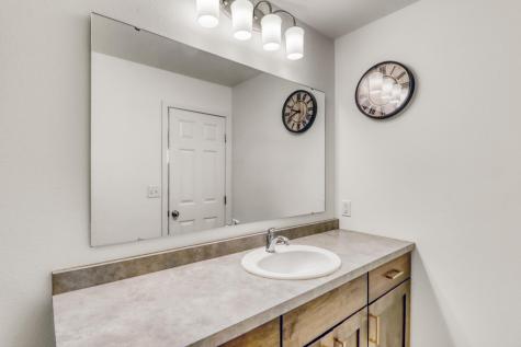 821 60th Avenue W West Fargo ND 58078