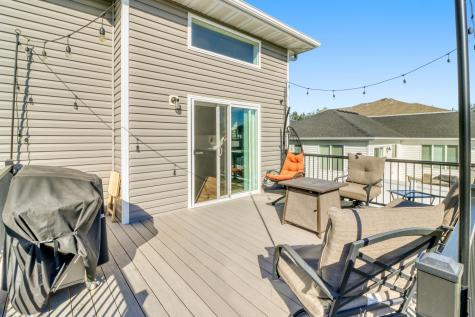 821 60th Avenue W West Fargo ND 58078