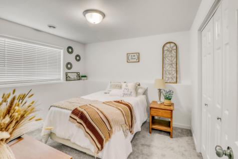 821 60th Avenue W West Fargo ND 58078